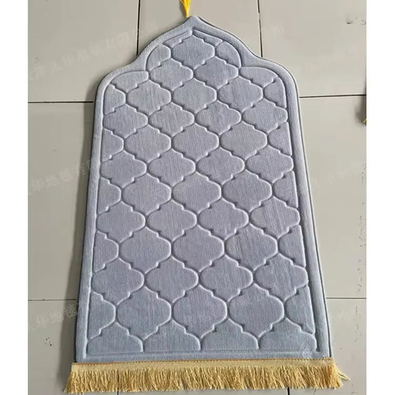 Yamamah Flannel Embossed Prayer Mat for Ultimate Comfort Luxurious Flannel Embossed Worship Rug for Daily Prayer